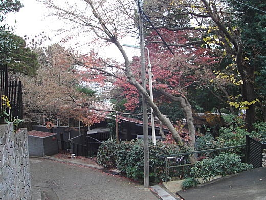 十返千鶴子邸2007.JPG