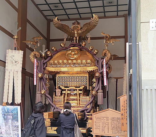 富岡八幡社神輿.jpg