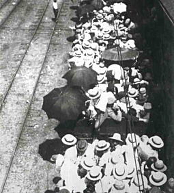 新宿駅192309.jpg