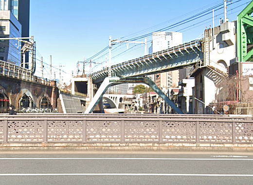 神田川鉄橋.jpg