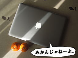 MacBook1.JPG
